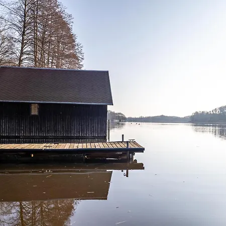 In Der Mecklenburger Seenplatte, Cleaning Included * Buchholz (Mecklenburg-Vorpommern)